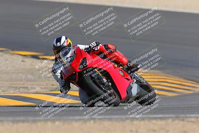 media/Oct-03-2022-Moto Forza (Mon) [[5f077a3730]]/Advanced Group/Session 2 (Turn 10)/